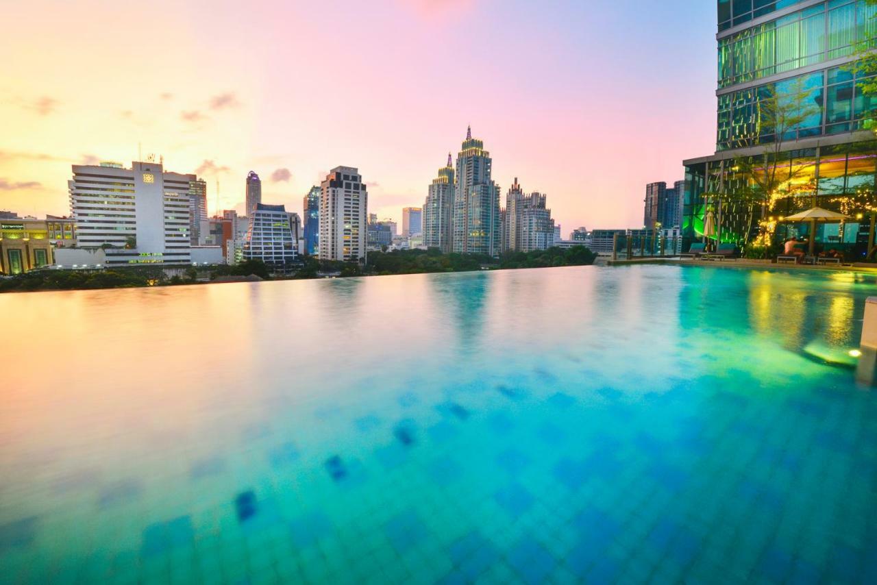 Sivatel Bangkok Hotel Kültér fotó View of the Chao Phraya River from the hotel
